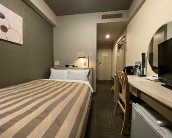 Hotel Route-Inn Tokyo Ikebukuro - Tokio - Habitación
