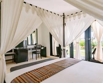 Legong Keraton Beach Hotel - North Kuta - Habitación