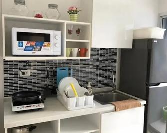 Plum Condo Rama 2 Bangkok for short-term rent - Bangkok - Kitchen