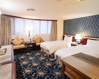 Kiwi Hotel Mrt Wenxin Branch (Feng Chia Branch 1) - Taichung City - Habitació