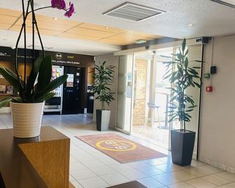 B&B HOTEL Aubagne Gémenos - Gémenos - Hall d’entrée