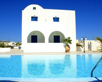 Blue Bay Villas - Kamari - Building