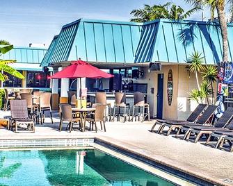 International Palms Resort Cocoa Beach - Cocoa Beach - Pool
