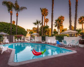 Hotel Pepper Tree Boutique Kitchen Studios - Anaheim - Anaheim - Pool