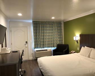 Gilroy Inn - Gilroy - Slaapkamer